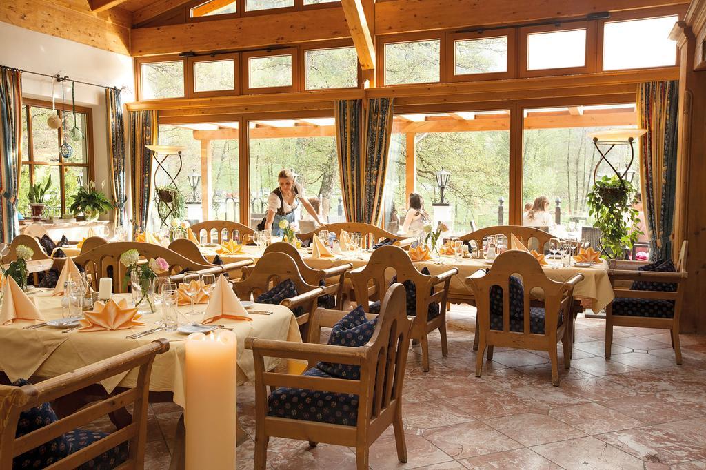 Huber Hotel Tramserhof Landeck Buitenkant foto
