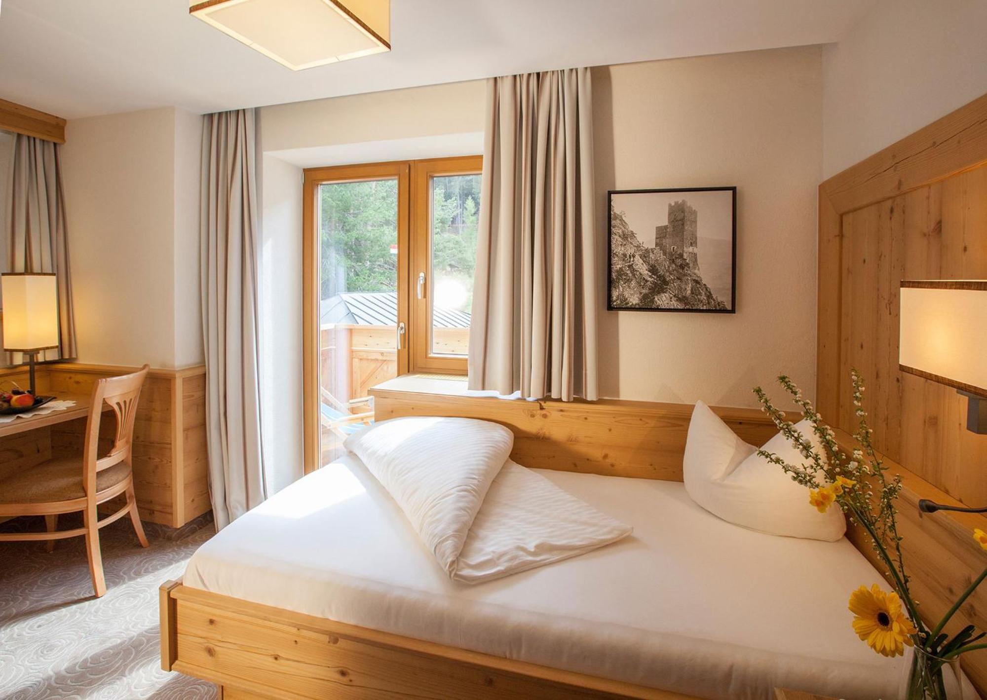 Huber Hotel Tramserhof Landeck Kamer foto